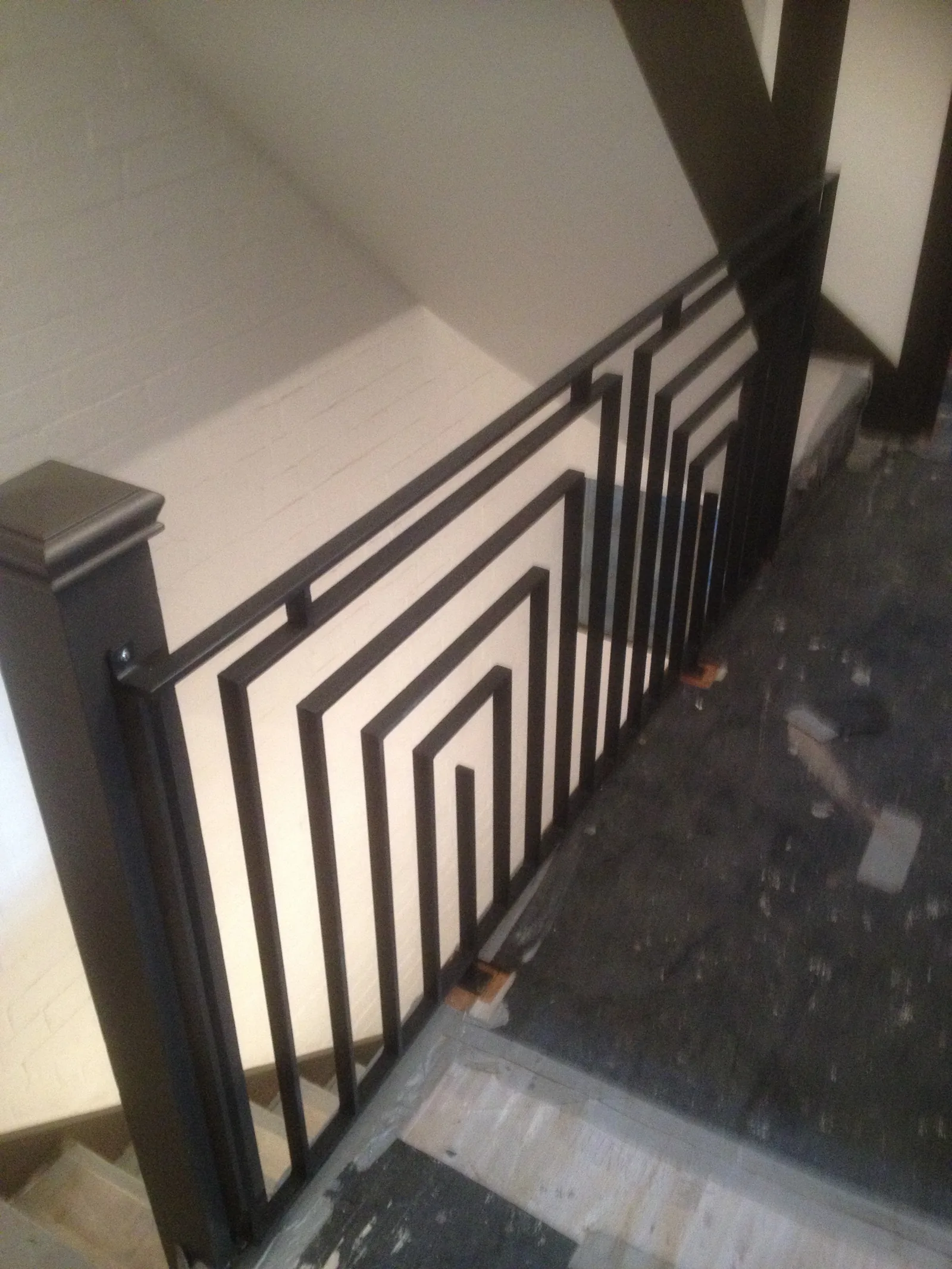 Art deco balustrade, photo 3 of 8
