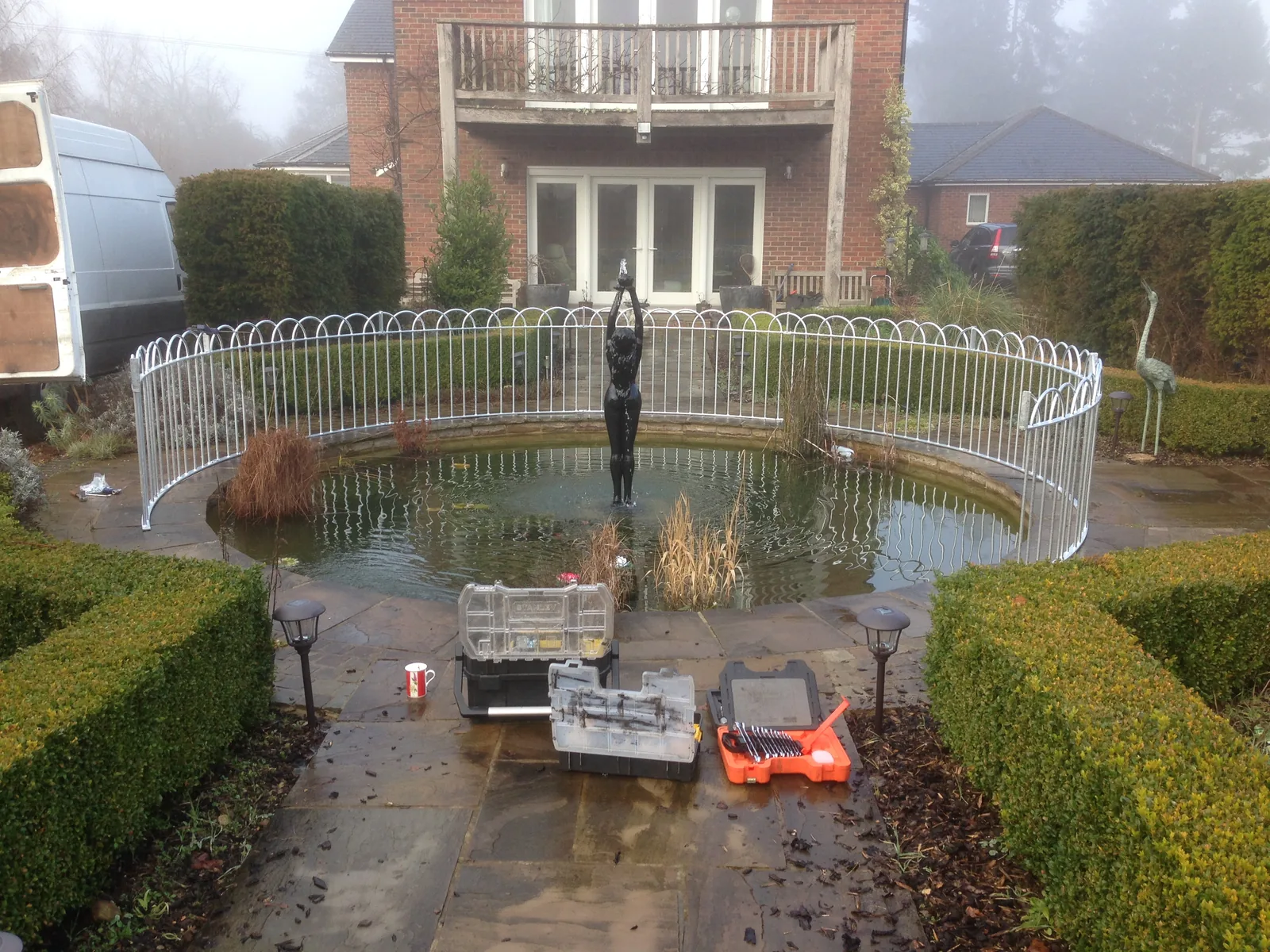 Safety rail for garden pond, photo 1 of 2